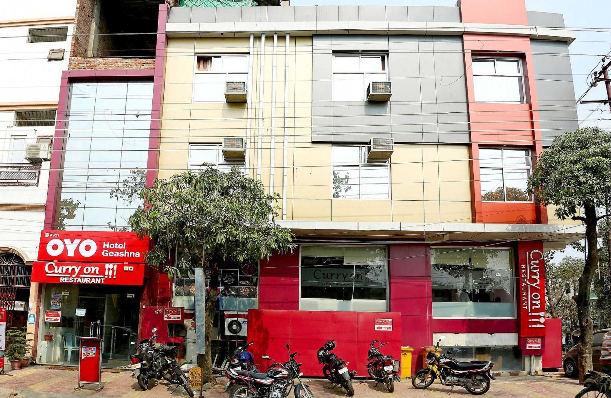 Oyo Flagship Hotel Krishna Chinhat Luaran gambar