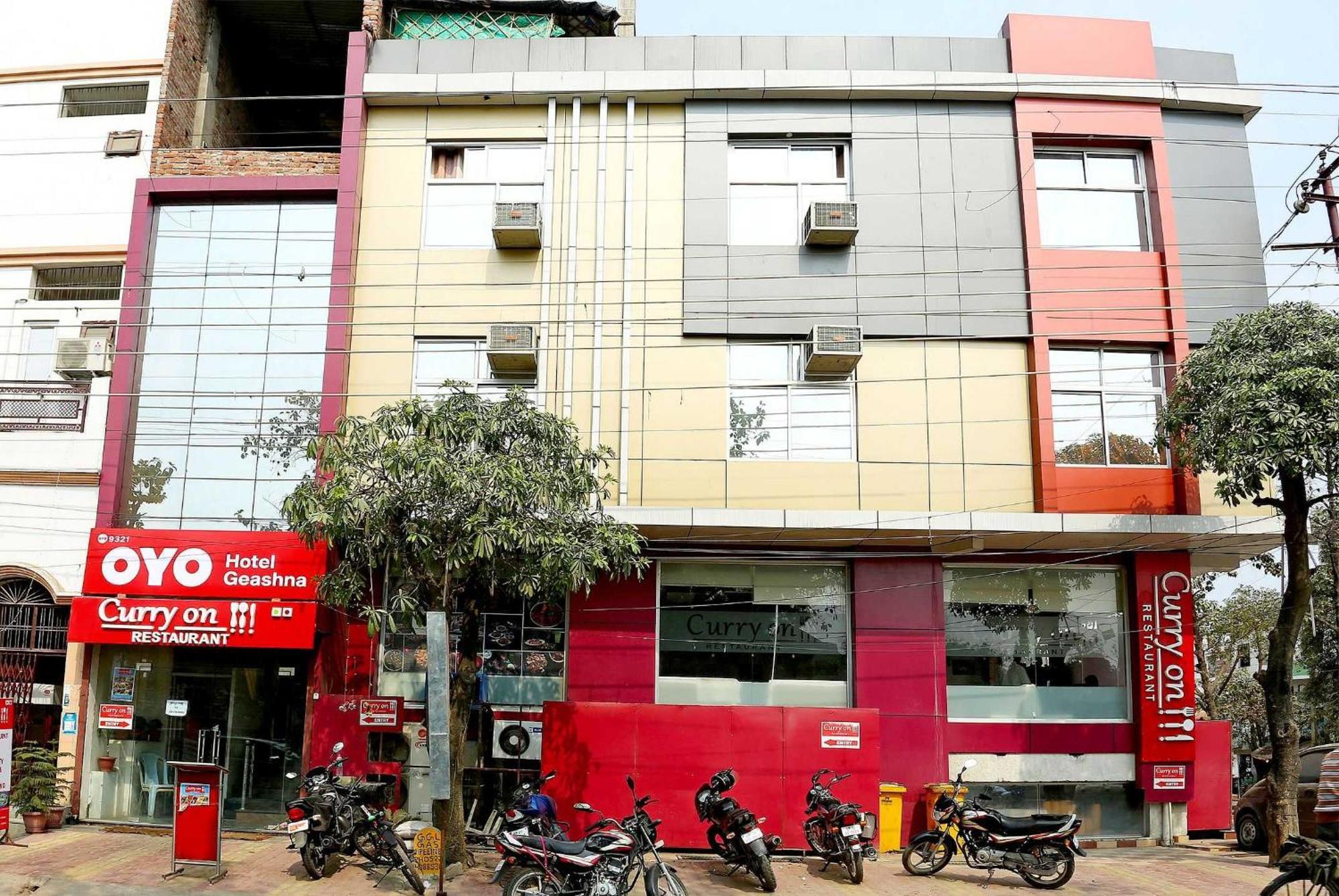 Oyo Flagship Hotel Krishna Chinhat Luaran gambar