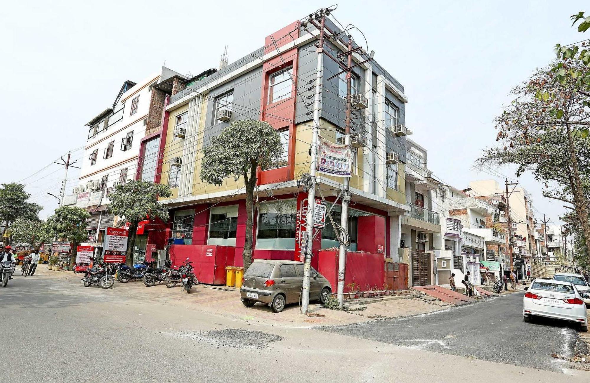 Oyo Flagship Hotel Krishna Chinhat Luaran gambar