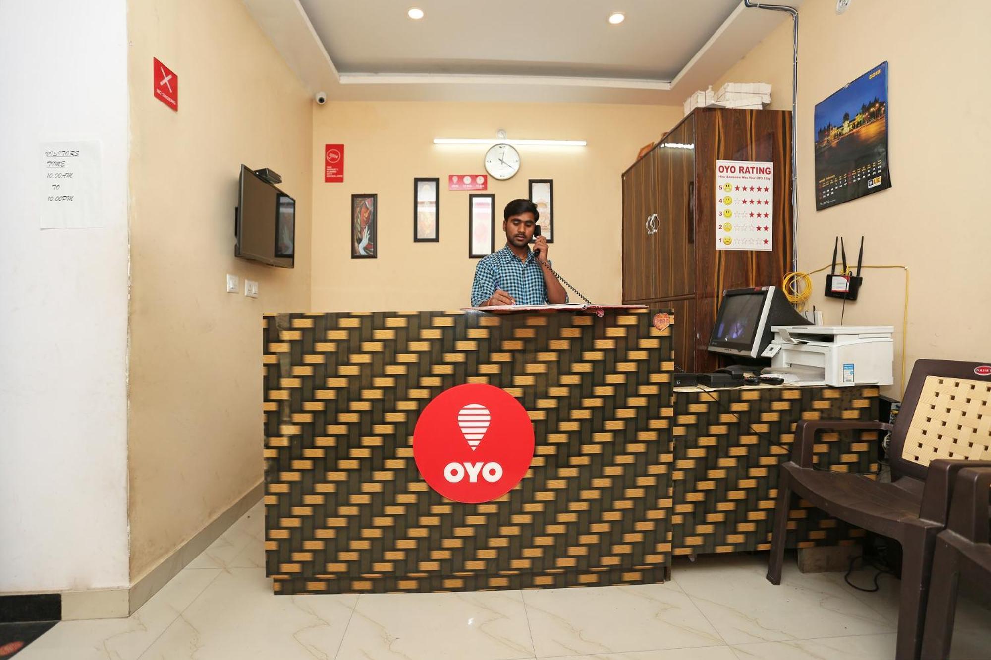 Oyo Flagship Hotel Krishna Chinhat Luaran gambar
